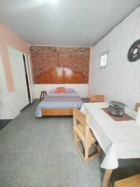 Departamentos, pisos y semipisos en Venta — Sarmiento y Brown