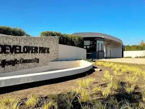 Lotes y terrenos en Venta — Autovia 2 km 396