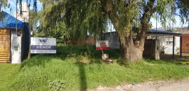 Lotes y terrenos en Venta — UNAMUNU Y REJON