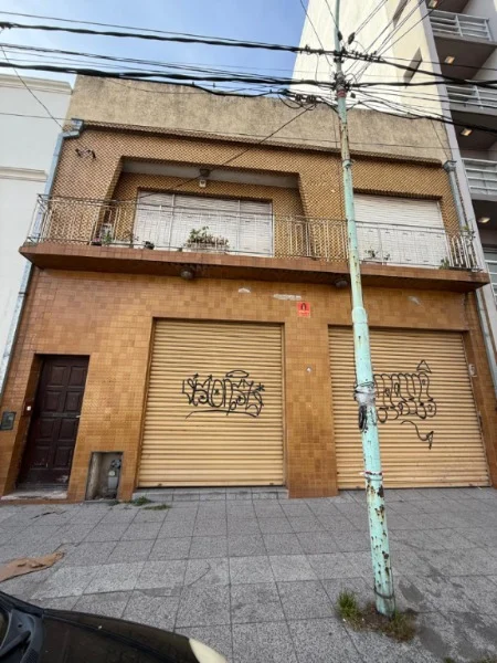 Locales en Venta — Matheu 3200