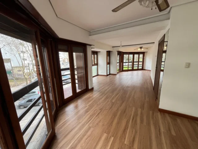Departamentos, pisos y semipisos en Alquiler — San Luis 2400