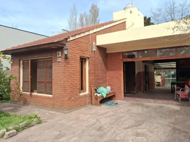 Casas, chalets en Venta — calle 493 nro 850