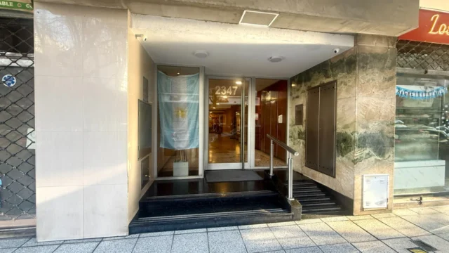 Departamentos, pisos y semipisos en Alquiler — Buenos Aires 2347 10 "G"