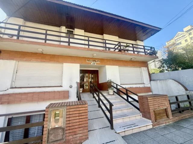 Departamentos, pisos y semipisos en Venta — Av. Colón 1049 1ero E