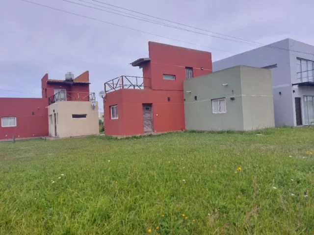 Dúplex en Venta — Victorino de la Plaza 400