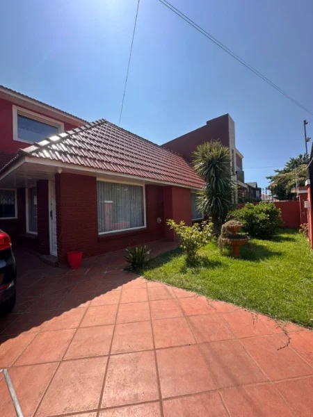 Casas, chalets en Venta — padre cardiel 5800