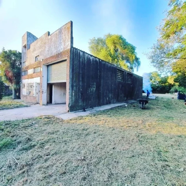 Depósitos en Venta — Las Flores 2955