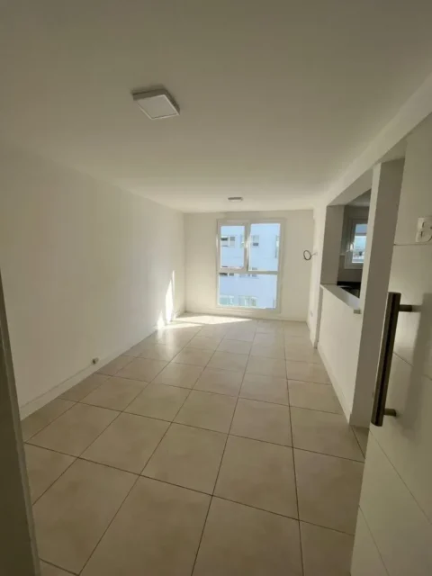Departamentos, pisos y semipisos en Alquiler — catamarca 3900