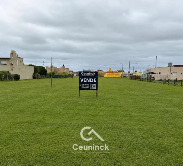 Lotes y terrenos en Venta — Victorino de la Plaza y Cámpora