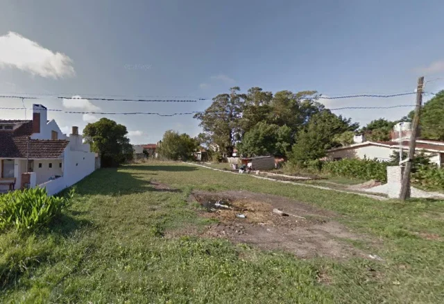 Lotes y terrenos en Venta — Estoril 1028