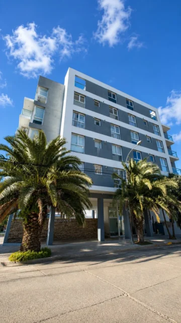 Departamentos, pisos y semipisos en Venta — Catamarca 3900