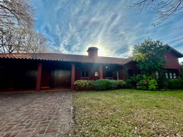 Casas, chalets en Venta — patagones 1100