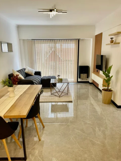 Departamentos, pisos y semipisos en Venta — Lamadrid 2545