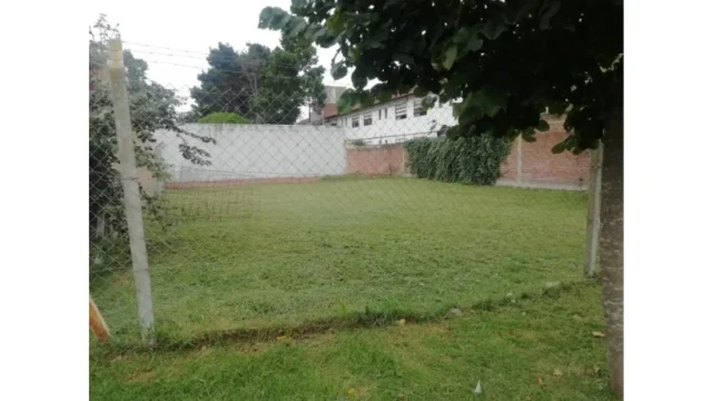 Lotes y terrenos en Venta — Julián Aguirre  7100