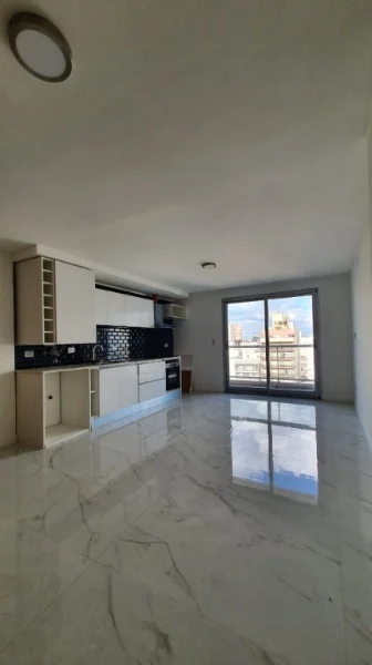 Departamentos, pisos y semipisos en Venta — H Irigoyen 1400