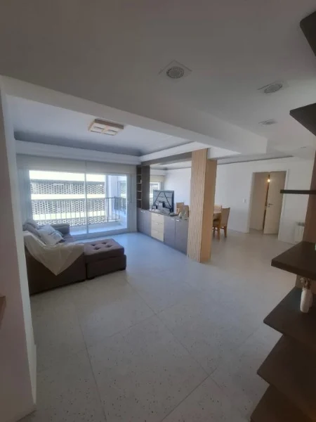 Departamentos, pisos y semipisos en Venta — Rivadavia 2200