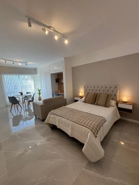 Departamentos, pisos y semipisos en Venta — Santiago del Estero 2131