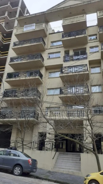 Departamentos, pisos y semipisos en Venta — QUINTANA 125