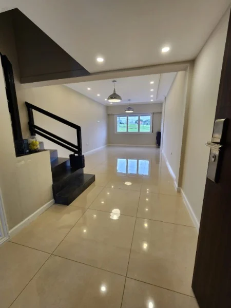 Dúplex en Venta — Tucumán 4200