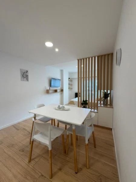 Departamentos, pisos y semipisos en Venta — Brown 2100