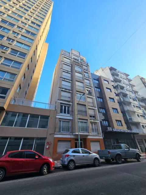 Departamentos, pisos y semipisos en Venta — Gascon 1900
