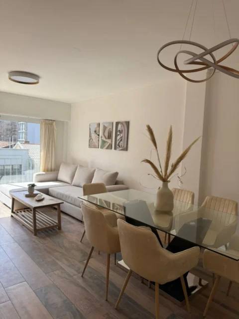 Departamentos, pisos y semipisos en Venta — Alberti 2600