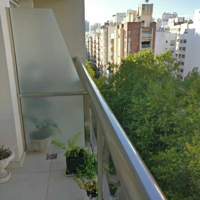 Departamentos, pisos y semipisos en Venta — Bolivar 2700