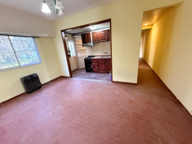 Departamentos, pisos y semipisos en Alquiler — Magallanes 8224