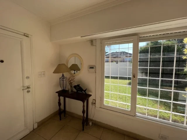 Casas, chalets en Venta — Güemes 4111
