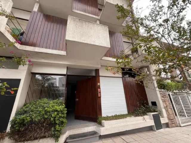 Departamentos, pisos y semipisos en Venta — Aristóbulo del Valle 3821