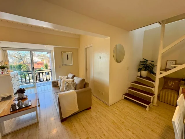 Departamentos, pisos y semipisos en Venta — Arenales 3262