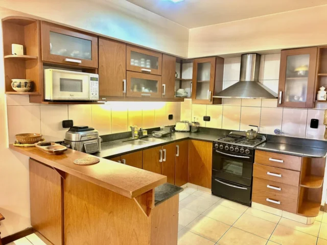 Departamentos, pisos y semipisos en Venta — Sarmiento