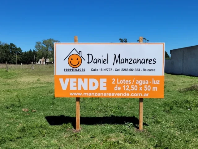 Lotes y terrenos en Venta — Lote 12,50 x 50 - AGUA, LUZ, GAS, CLOACAS           Calle 21 e/ 48 y 50