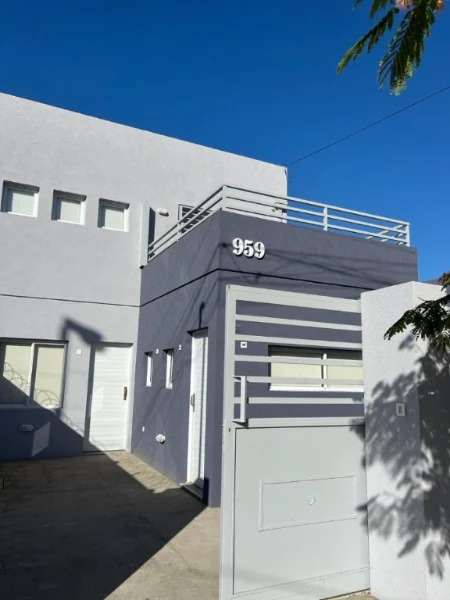 Departamentos, pisos y semipisos en Venta — Calle 25 N° 959