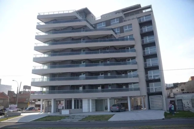 Edificios en Venta — Acevedo y la costa