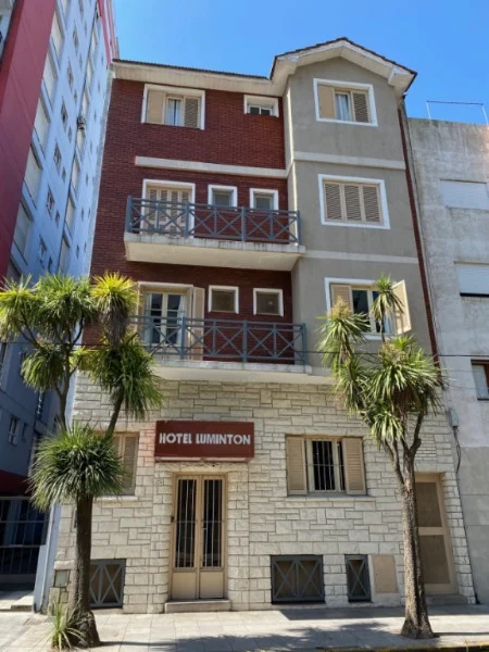 Hotel en Venta — Balcarce y La Rioja