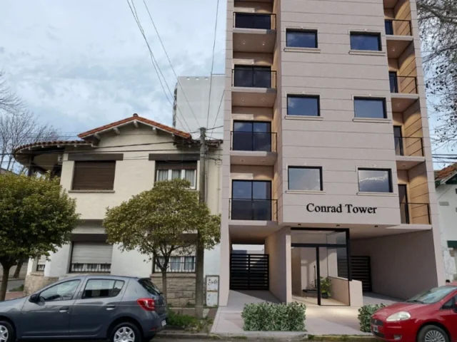 Departamentos, pisos y semipisos en Venta — Jujuy 914