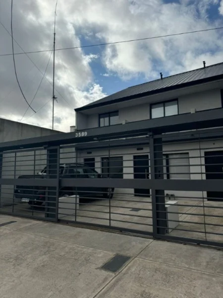 PH en Venta — Almafuerte y 20 de septiembre