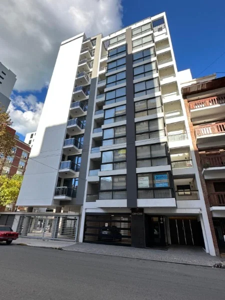 Departamentos, pisos y semipisos en Venta — Hipolito Irigoyen 1212