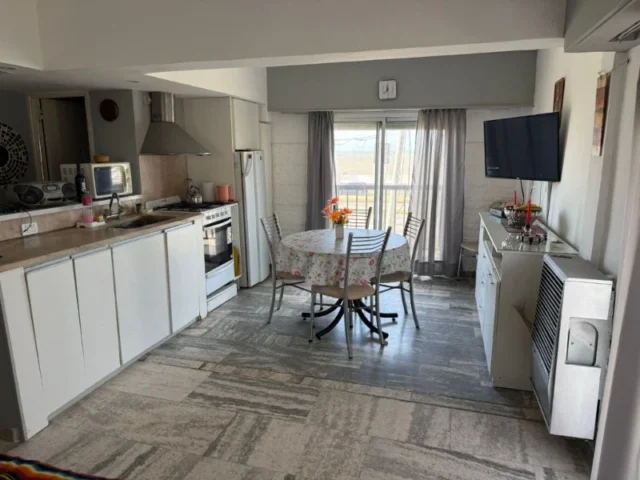 Departamentos, pisos y semipisos en Venta — av felix u camet y av. jose manuel estrada