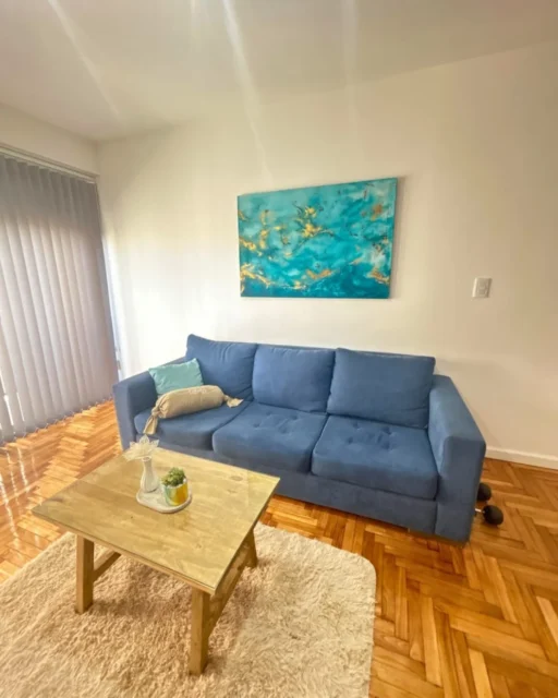 Departamentos, pisos y semipisos en Venta — Bolivar 2123