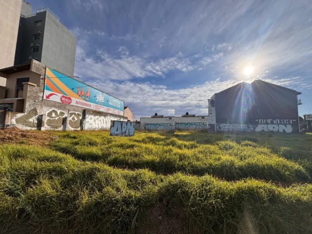 Lotes y terrenos en Venta — Estrada y camet