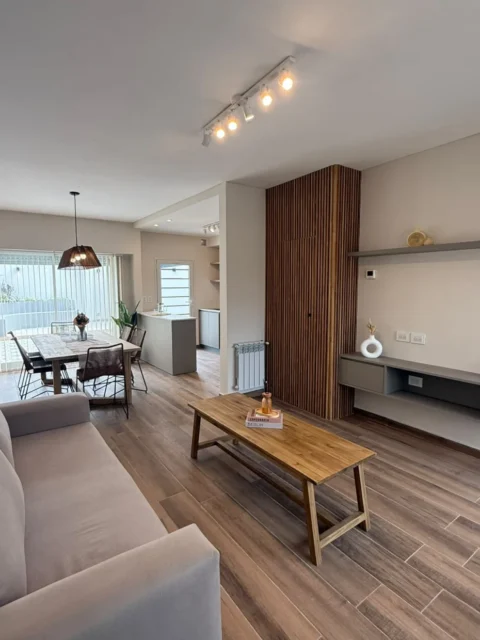 Dúplex en Venta — Libres del sud 717
