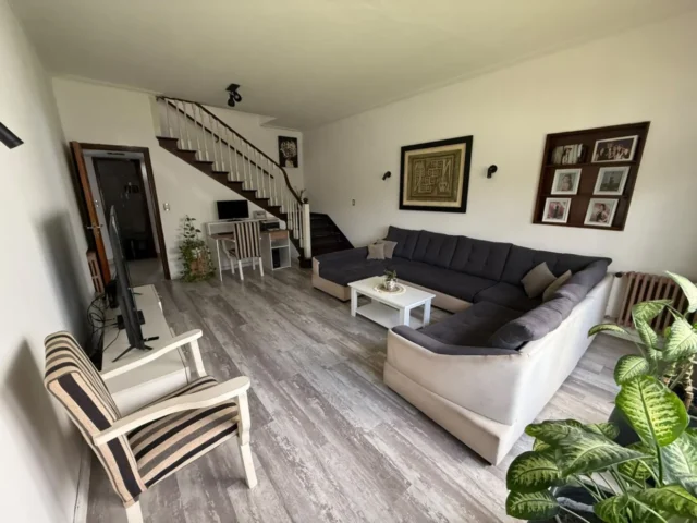 Casas, chalets en Venta — España 554