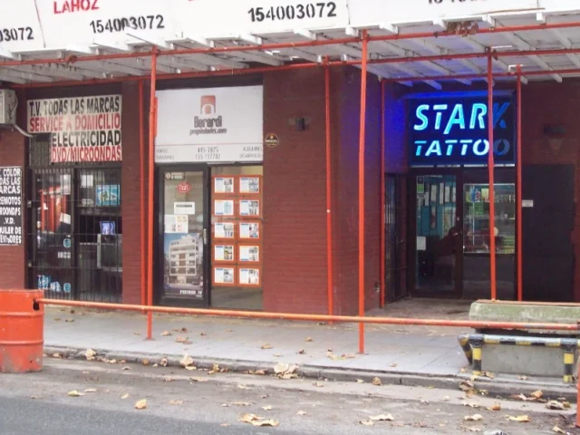 Locales en Venta — FALUCHO 2000