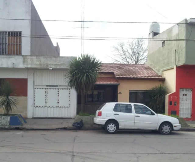 Casas, chalets en Venta — ALVARADO 5600