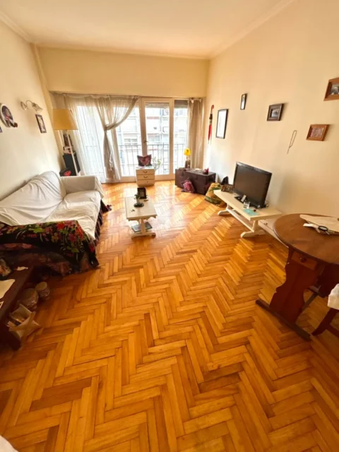 Departamentos, pisos y semipisos en Venta — AV COLON 2300