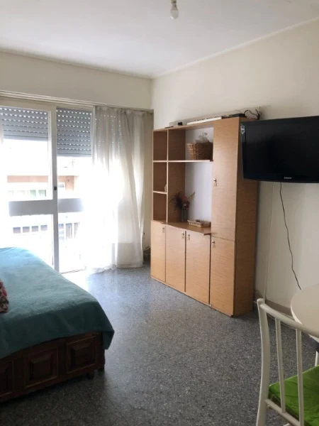 Departamentos, pisos y semipisos en Venta — ENTRE RIOS 1800