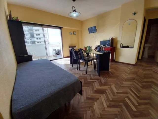 Departamentos, pisos y semipisos en Venta — 9 DE JULIO 5600