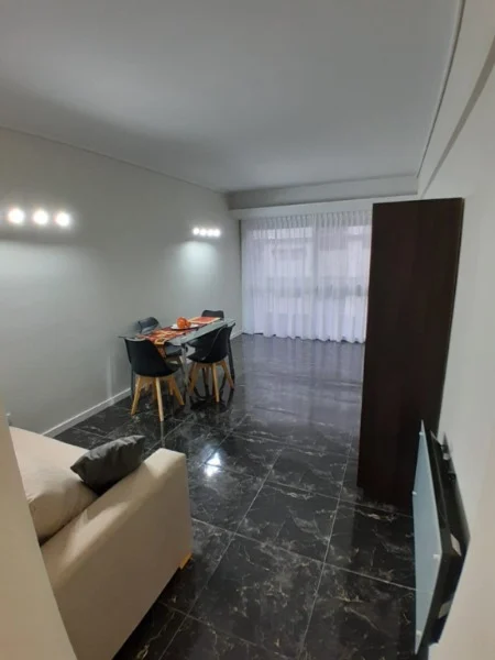 Departamentos, pisos y semipisos en Venta — ENTRE RÍOS 1800